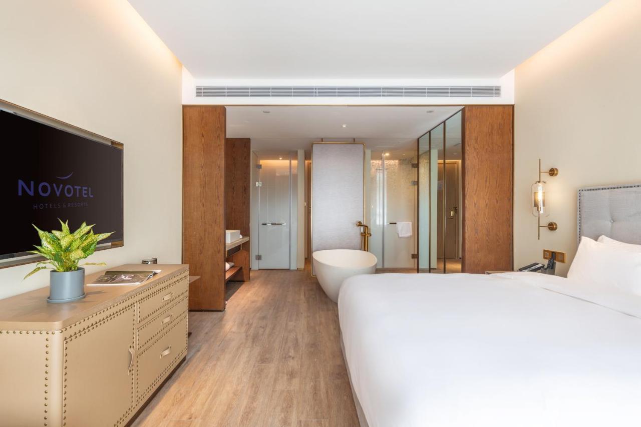 Novotel Qiandao Lake Chun'an Bagian luar foto
