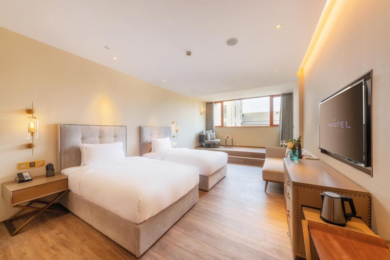 Novotel Qiandao Lake Chun'an Bagian luar foto